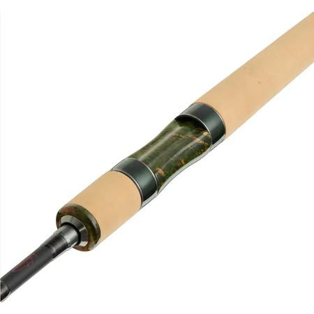 Wędka Favorite Arena River ARNR1-802MH 244cm | 10-35g | Fast