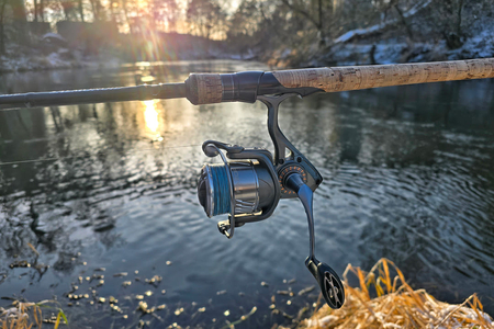 Kołowrotek Savage Gear Fazor 2500